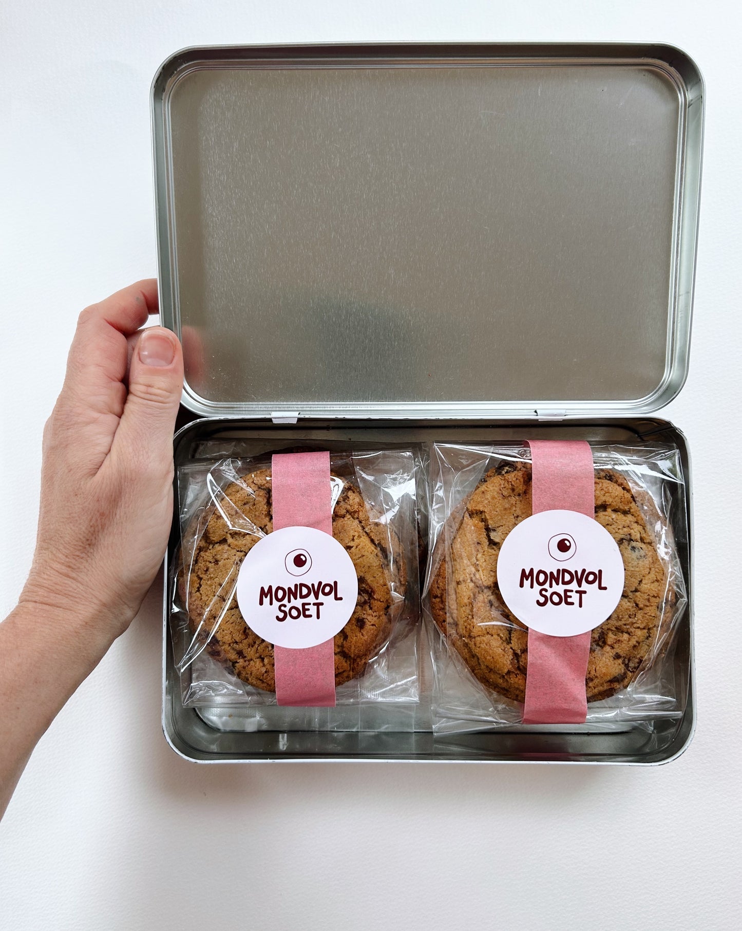 Salted Chocolate Chip Cookies Tin